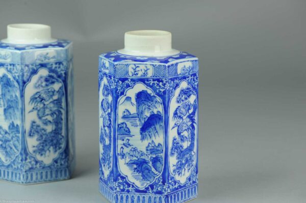 Ca 1950-1970 PROC Period Chinese Porcelain Vases