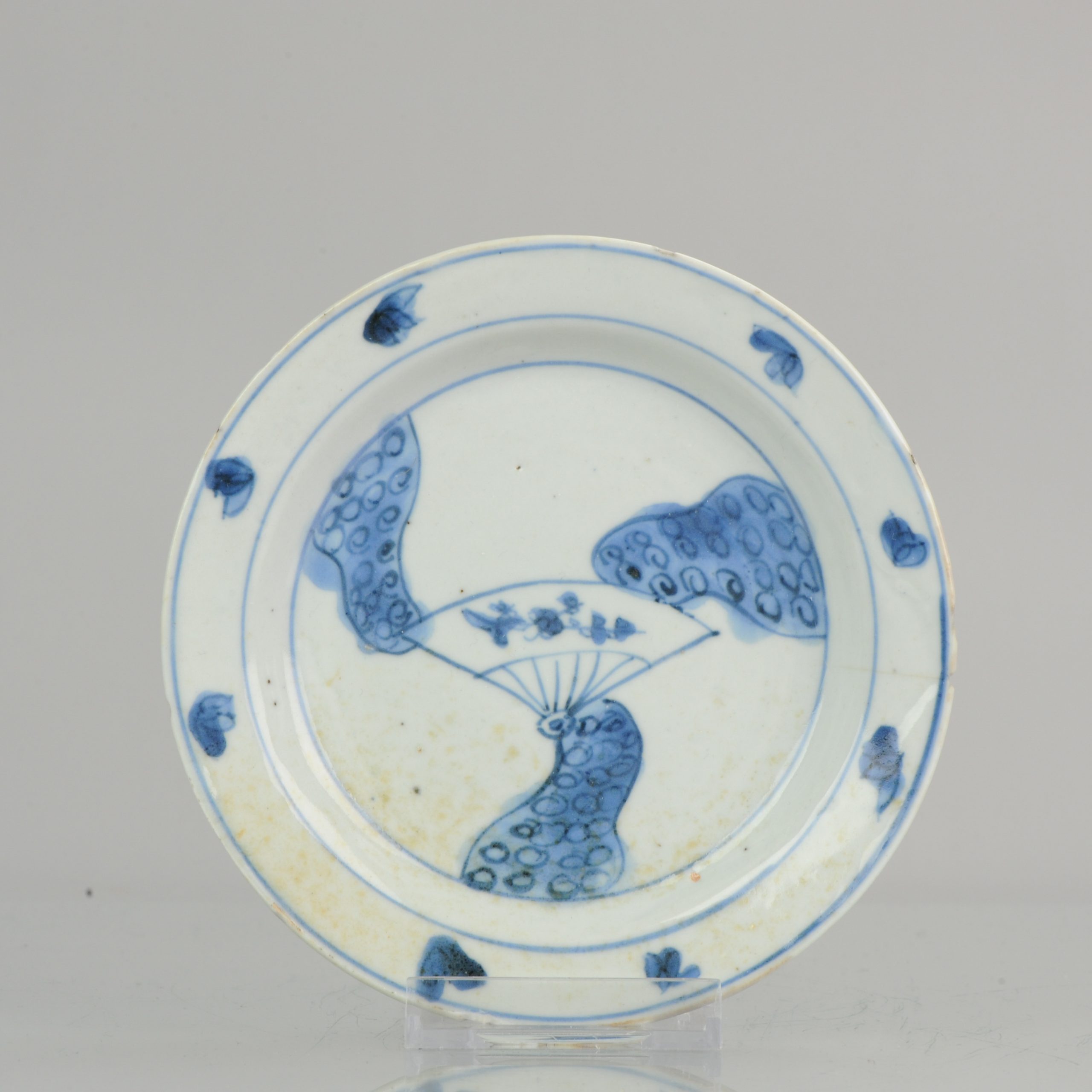 Antique Chinese KoSometsuke 17C Porcelain Ming Transitional Fan Plate