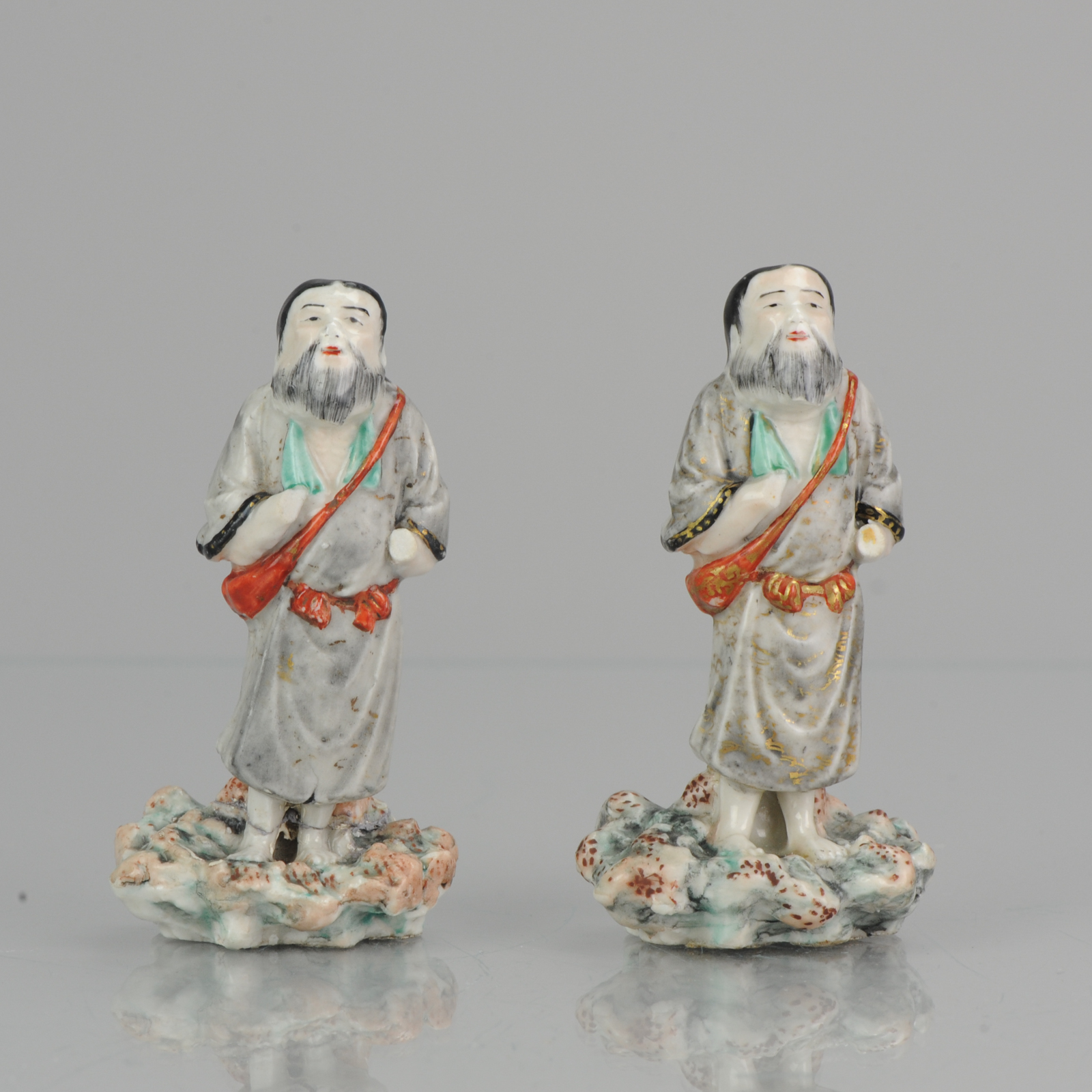 Pair small Statues Antique ca 1900 Japanese Kutani Figures Japan Wise Man