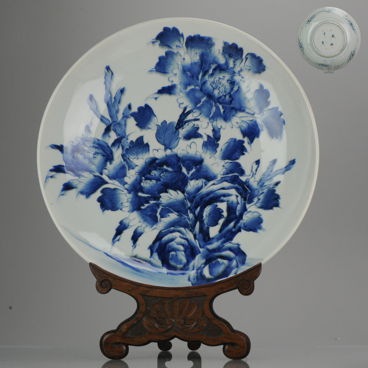 Large Antique 18/19th C Japanese Edo Porcelain Blue White Floral Charger