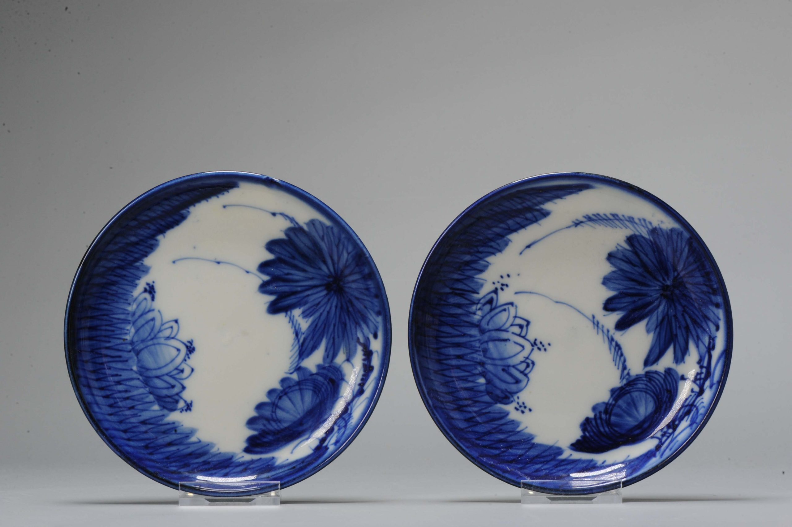 Antique Meiji period Japanese Porcelain Kaiseki set Plates with  Japan 19th/20th century