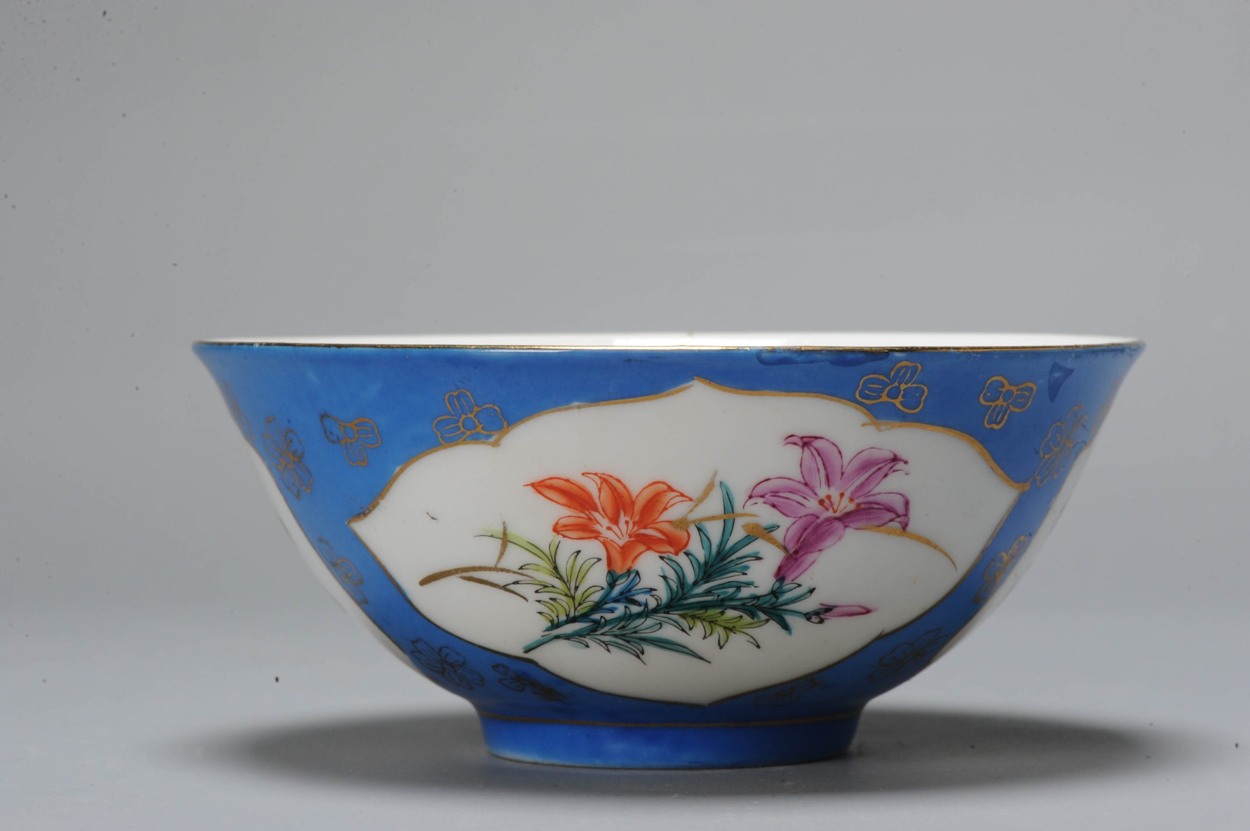 Vintage 20C Chinese porcelain PROC Liling Floral bowl