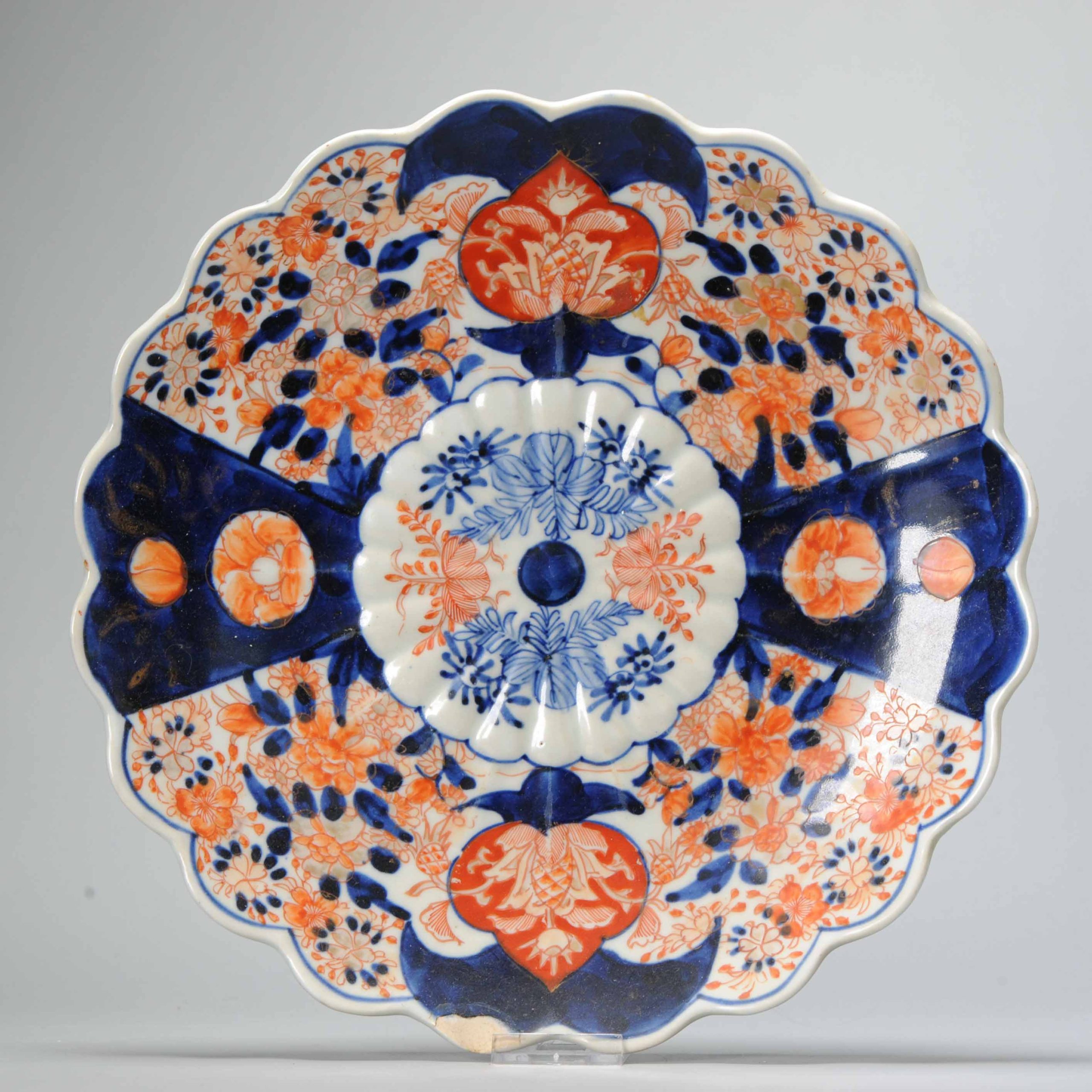 Antique Japanese 19th c Arita Imari Charger with Flowers Japan