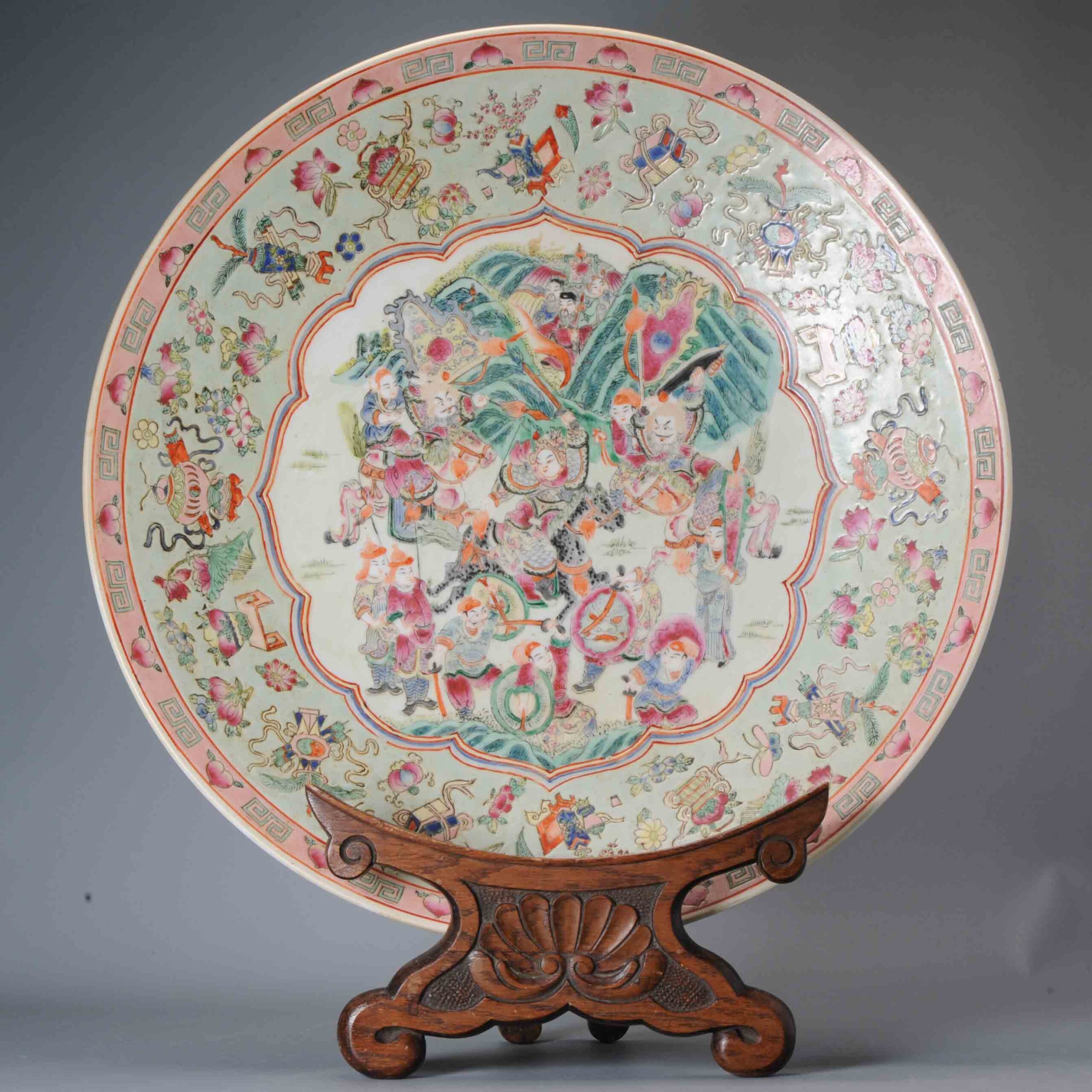 45CM Vintage Charger Chinese porcelain PROC Famille Rose with Warrior Plate