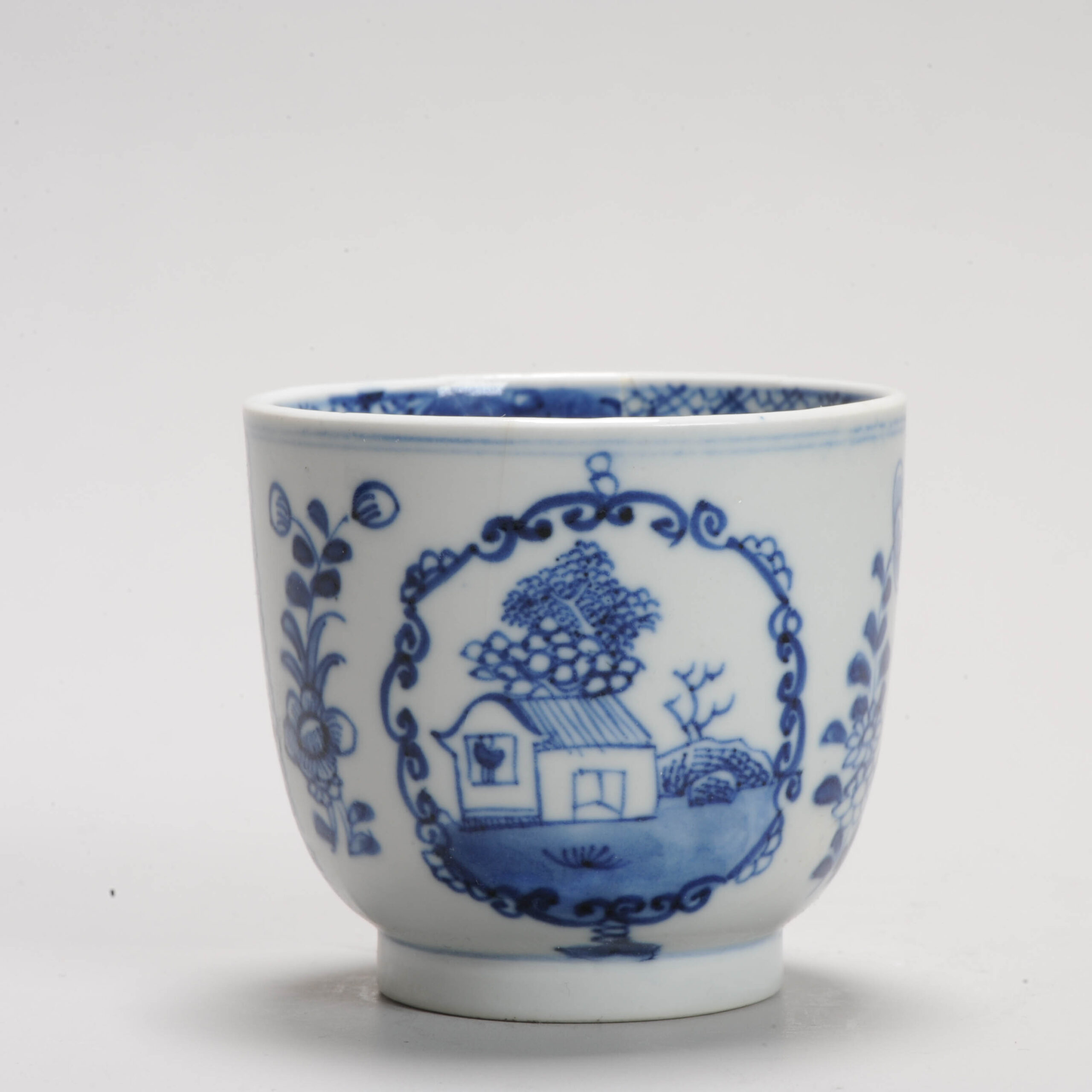 A 18th c Qing period Chinese Porcelain Chocolate cup  China Antique 1730