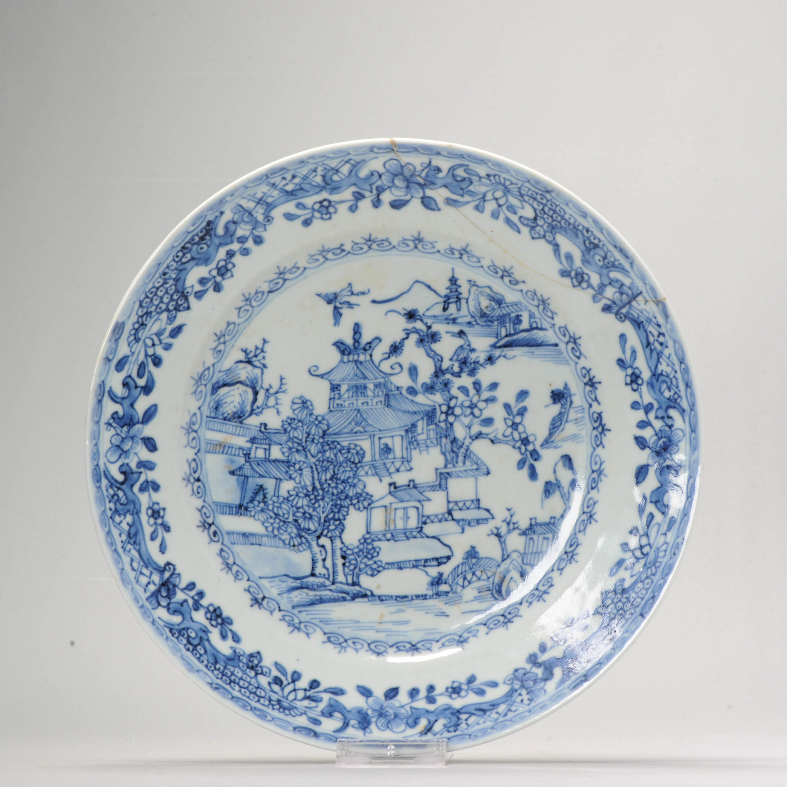 A Landscape Qianlong Yonzheng Chinese Porcelain Blue and White Plate 1730- 1740 China