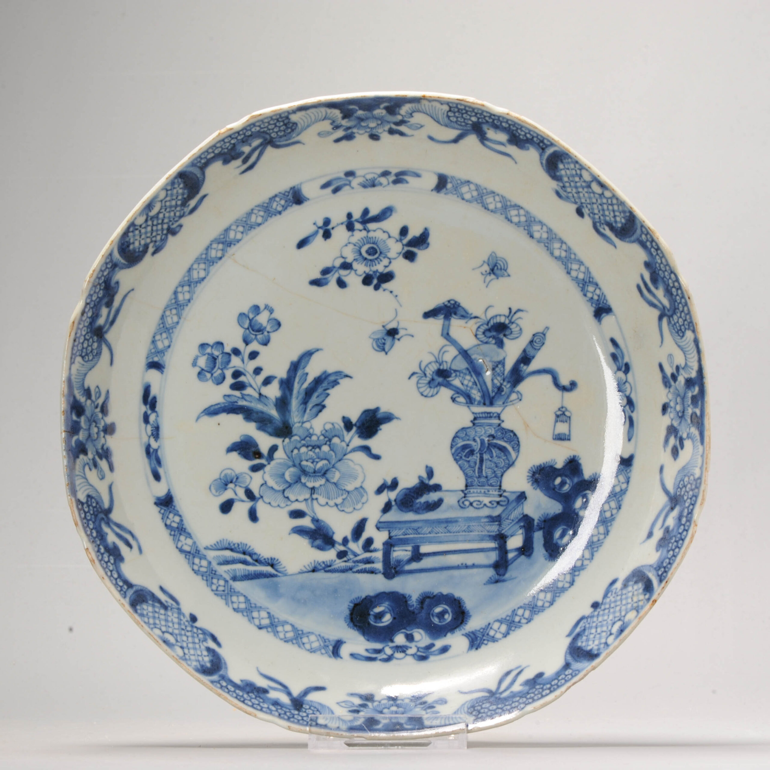 A Yonzheng Qianlong Chinese Porcelain Blue and White Charger Plate 1740 China